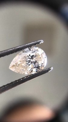 【巧品珠寶】1克拉梨形天然鑽石裸鑽 清新水滴形