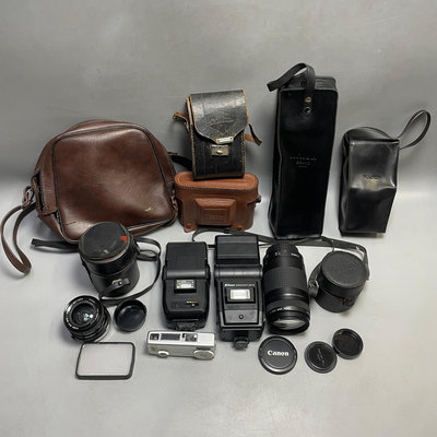 【藏舊尋寶屋】老日本 minolta-16 底片相機 CANON 75-300mm/ SIGMA 鏡頭 皮套 閃光燈※404260415123-2Z※一元起標