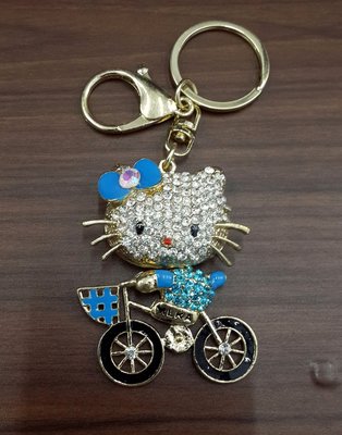 Kitty 騎單車鑰匙圈