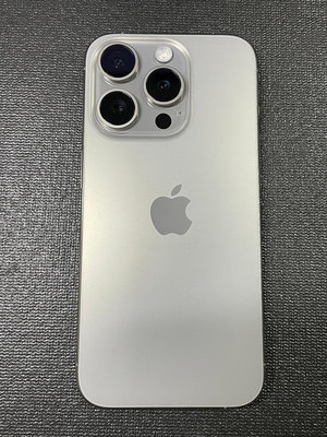 【有隻手機】Apple iPhone 15 Pro 512G 原色鈦金屬-二手使用過的手機