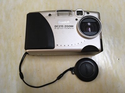 ．私人好貨．二手．箱01．相機．未測試 無電池【Kodak DC215 Zoom】中古 零件機 故障機 瑕疵機 自售