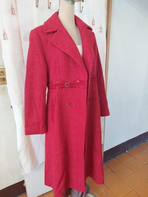 義大利格紋羊毛專櫃鮮紅手工編織亮片蕾絲超美近新 大衣 38號