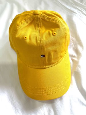 Tommy tommy Hilfiger 棒球帽 黃色 全新正品 現貨在台 鬆緊可調