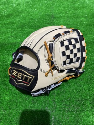 棒球世界全新ZETT PROSTATUS 進口軟式訂製金標棒球野手手套源田式樣BRGB3206TW奶油色