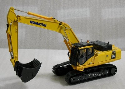 [丸山建機模型店] - - -絕版品 UH製 KOMATSU PC400 1/50 挖土機模型