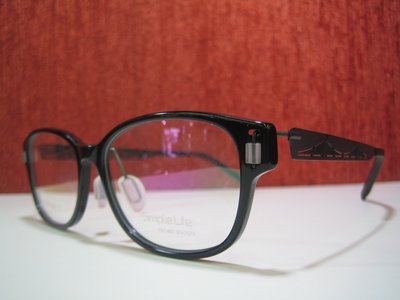 吉新益眼鏡公司 Simple Life  簡約時尚 配帶好舒適 無螺絲設計鏡腳鈦金屬 3003-1BK