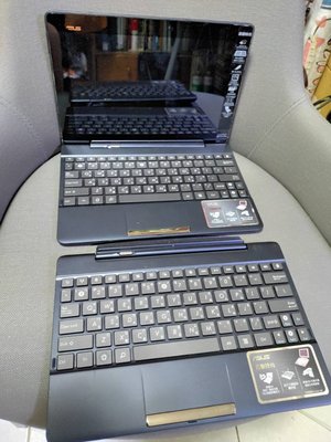 零件機 華碩 Asus MeMO Pad FHD 10吋平板 K00A ME302C+鍵盤TF300T 不開機 拍室地