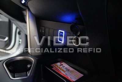 巨城汽車 HID 豐田 TOYOTA 2018 CHR RAV4 原廠 USB 增設 充電 含 LED 燈 新竹 威德