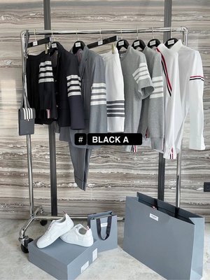 【BLACK A】精品THOM BROWNE 21SS 4Bar系列 短袖T恤、sweater、西裝外套套裝、短褲五分褲