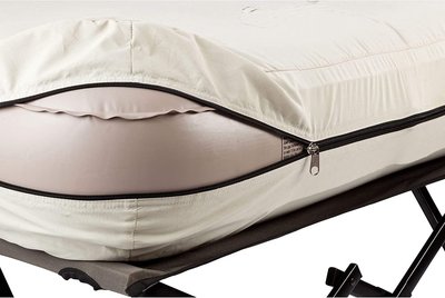 帶框架滾動箱床露營床氣墊和泵組合電池供電泵可折疊露營床充氣床
