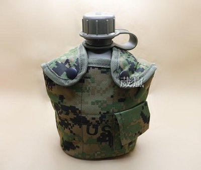 [01] 美軍 US 水壺 一公升 數位叢林(生存遊戲 軍人 士兵 WARGAME 鋼杯 軍用 水壺包 飯盒 軍品