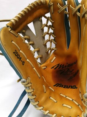 【TW】夢幻逸品 讀賣巨人隊高橋由伸2004年支給品實使用棒球手套 #24 MizunoPro Big M FOR P