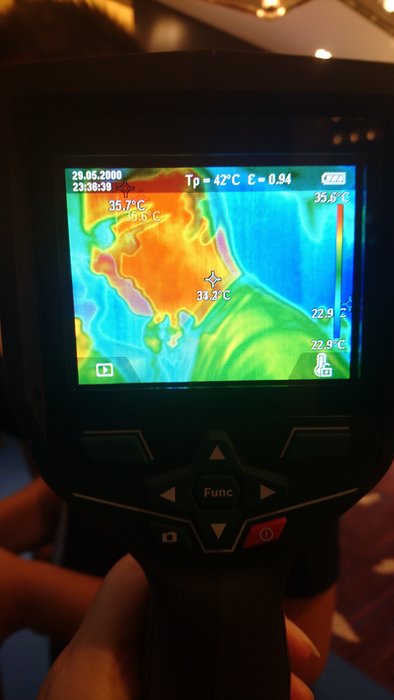 [測量儀器量販店]BOSCH GTC400C 紅外線 熱像儀 熱顯像儀 測溫抓漏熱感應藍芽智慧熱顯像儀