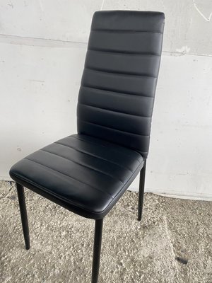 二手 高背黑皮革椅 餐椅 單人椅 靠背椅 [A040]