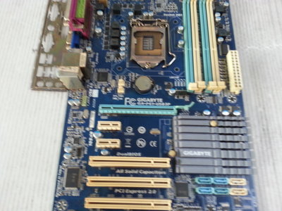 【 創憶電腦 】技嘉 GA-P61-USB3P DDR3 1155 腳位 大阪 附檔板 直購價 400元