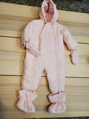 全新 奇哥 Chicco 舖棉粉色兔裝女寶 適用6個月大