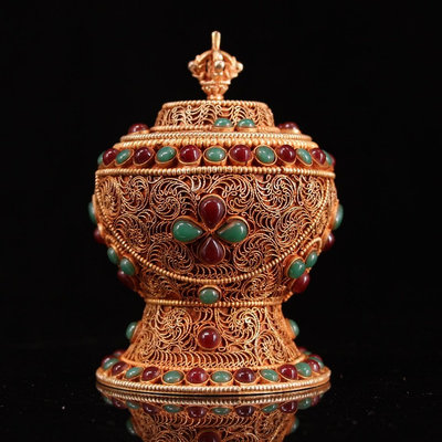 尼泊爾寺院收老藏銀純手工打造鑲嵌寶石掐絲舍利罐     內裝有佛教無上金剛舍利子3857