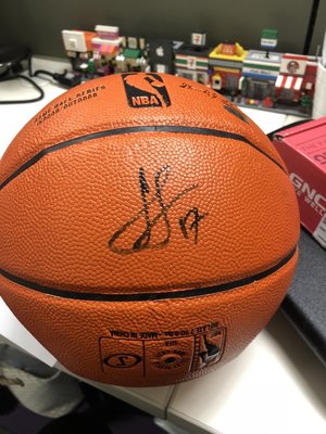 (記得小舖)NBA 林書豪 JEREMY LIN 勇士尼克火箭黃蜂籃網 親筆簽名籃球 含認證貼紙卡片 富收藏性 返台降價出售中
