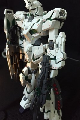[已組 代工上色 完成品]MG RX-0 FULL ARMOR "Ver.Ka"全武裝獨角獸鋼彈 KA