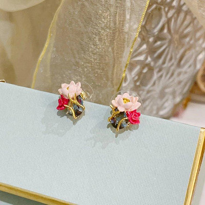 直購#Les Nereides荷塘月色 粉色蓮花與海藍星鉆 耳環耳夾