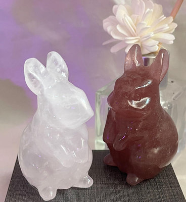 兔子 兔兔水晶雕刻件 草莓晶 天然水晶 雕刻件 擺件 白水晶 (白售出)
