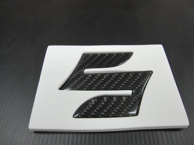 [翌迪]碳纖維部品 SUZUKI / NEW SWIFT 碳纖維 後廂蓋 貼片