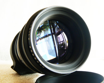 【悠悠山河】梅毒 Nikon直上 近新品15羽大黑妖--Meyer 180mm F3.5 Primotar 1Q頂級鏡