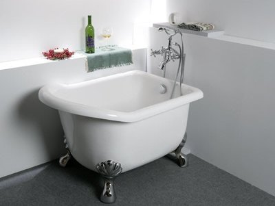 【亞御麗緻衛浴】壓克力古典浴缸 110x79x67cm