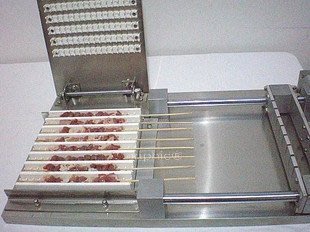 INPHIC-專利手動肉串機，串丸機，串雞心機，串香菇機　拷肉攤最佳助器