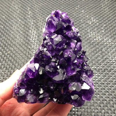 【二手】天然紫水晶晶簇擺件顏色濃郁非常漂亮一物一圖規格88. 天然水晶 瑪瑙 擺件【麒麟古玩】-4781