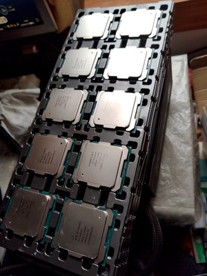 Intel Xeon E5-2695 V4 2.0G 18核36線 135W 不顯CPU 一年保