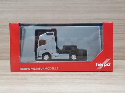宗鑫 Herpa H313353-003 Volvo FH 16 GL XL 2020 素面曳引車 銀灰