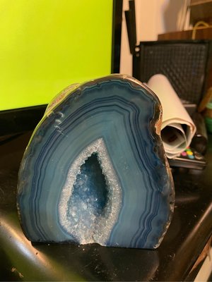 藍色瑪瑙水晶洞