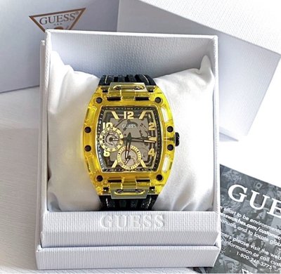 GUESS Phoenix 酒桶型黃色調錶盤 黑色矽膠錶帶 石英 男士手錶 GW0499G2