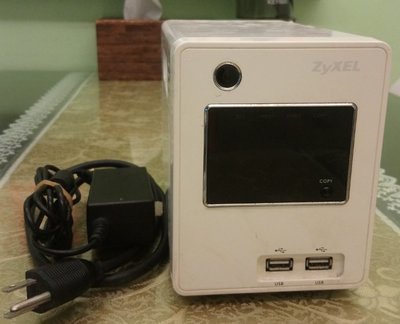 ZyXEL NSA-220 Plus 網路儲存設備