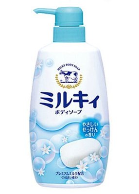【美妝行】日本 牛乳石鹼 美肌保濕 沐浴乳 溫和皂香 550ml