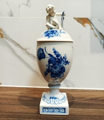 Royal Copenhagen 絕版藍花小天使瓶