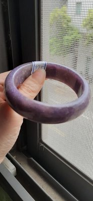 天然梅花紫色碧璽手鐲，18.4圍，特價3500含運費