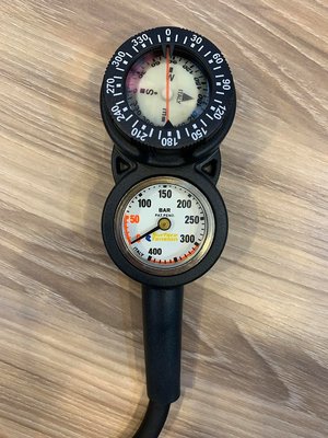 【Water Pro水上運動用品】{Surface Tension}- 潛水 兩用錶 兩錶 殘壓 指北 義大利製
