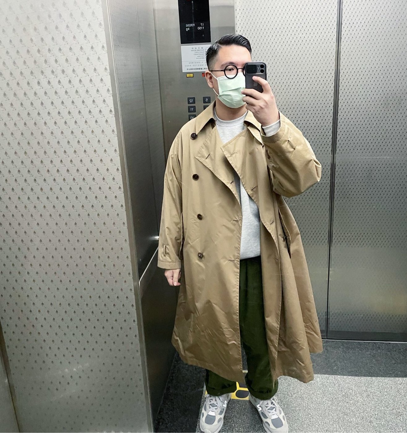 少穿近全新20SS AURALEE FINX POLYESTER BIG TRENCH COAT 