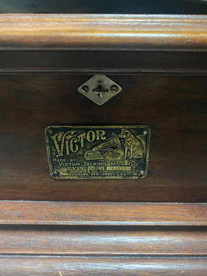 百年骨董留聲機 美國Victor IV 收藏級銅喇叭花留聲機