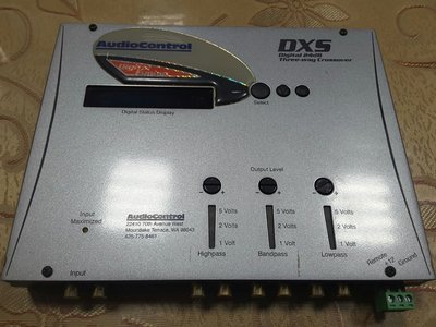 (音之城) Audiocontrol DOS 三音路高階電子分音器