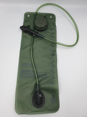 3公升水袋軍綠色軟式水袋可搭配軍用戰術背包各種登山水袋背包CAMELBAK背包也可用