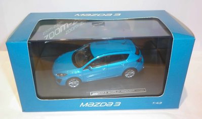 1/43 Mazda 3 馬三 二代 五門 Zoom Zoom