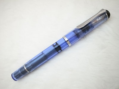 B194 - 百利金 德國製 M200 藍色透明升級M400的 14c BB尖鋼筆(活塞上水)(9成新)
