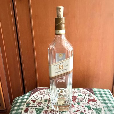 Johnnie Walker 18y 約翰走路金牌18年威士忌空酒瓶(1000ml)/多用途玻璃空瓶/空洋酒瓶/花器/酒瓶
