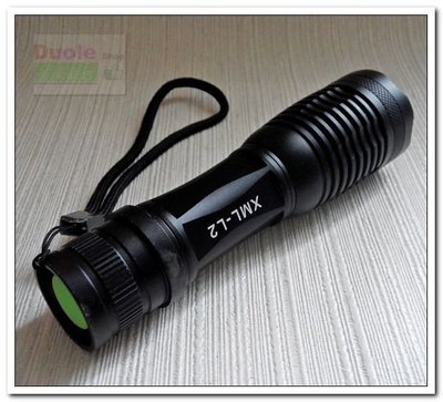 XML-L2手電筒/伸縮調焦距/魚眼透鏡/強光LED手電筒/使用18650 電池