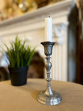西班牙古董手工錫製螺旋柱浮雕燭台 #323145