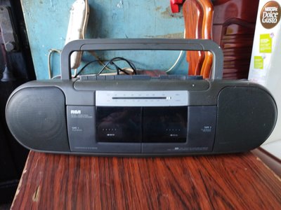 二手故障當零件機早期古早手提卡式錄音機拍戲道具收藏擺飾