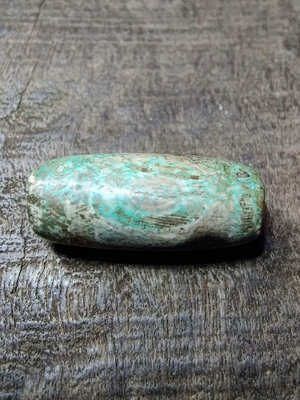天珠，藏傳瑪瑙青稞供一眼天地天珠一個，尺寸26×11mm，瑪
